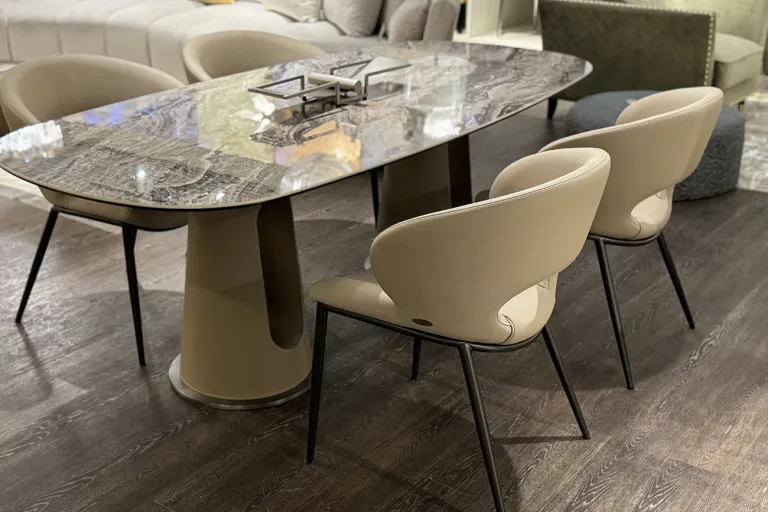 фото 160KD-60074 Стол обеденный, керамика Венециан Браун (Venetian Brown), экокожа бежевая 220*100*75см